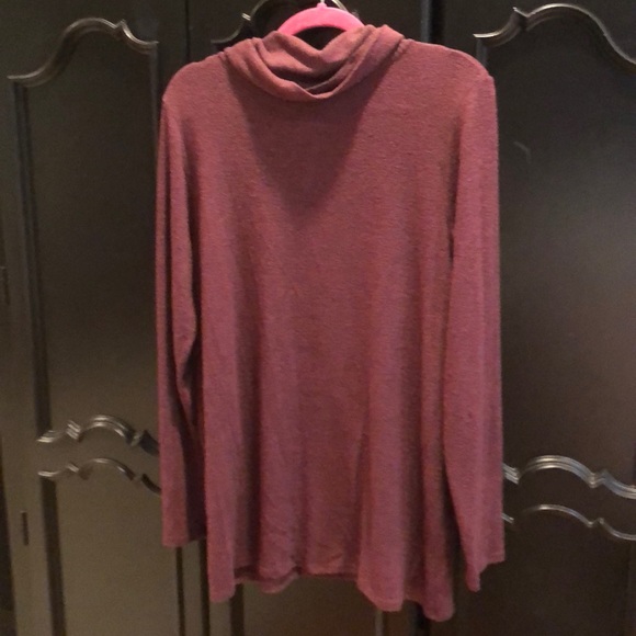 Sinuous soft tunic - Picture 5 of 5